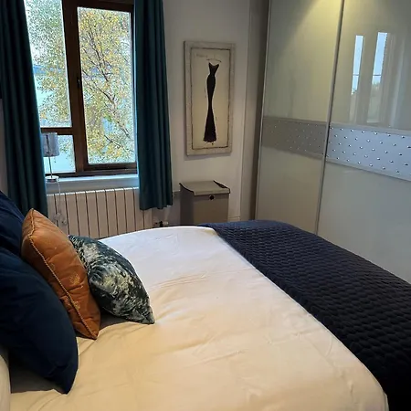 Appartement Unique Duplex In The Heart Of With 2 Luxurious Bedrooms