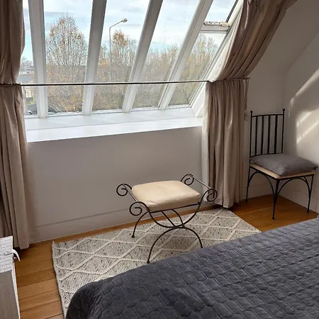 Unique Duplex In The Heart Of Dalkey With 2 Luxurious Bedrooms Appartement